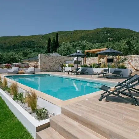 Villa - Heated Pool With Stunning Views, By Zantewize